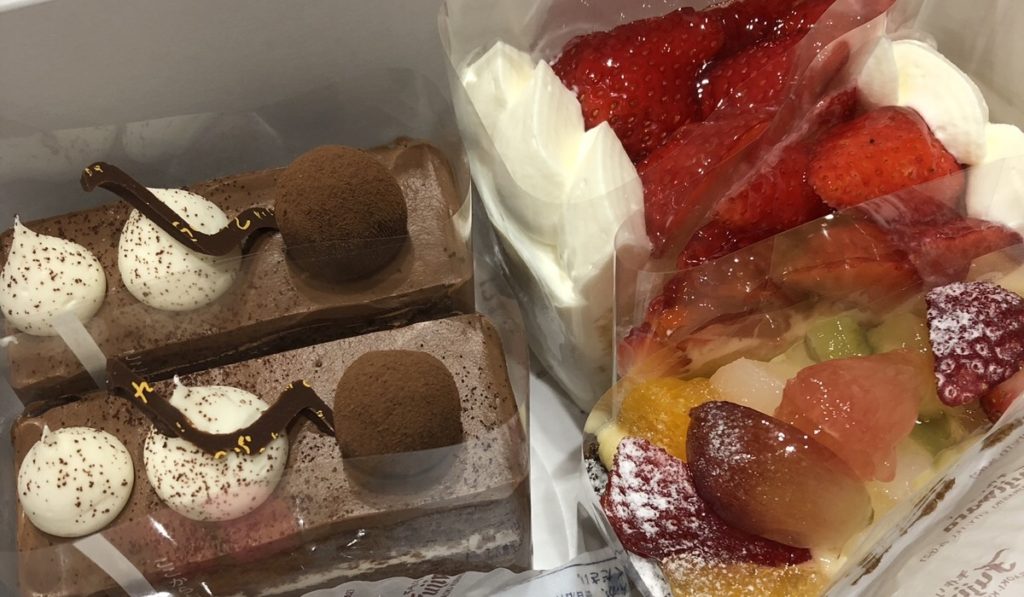 倉敷市笹沖ケーキ屋 ふじわら の購入レポ 店内は喫茶店 おかやまのおと